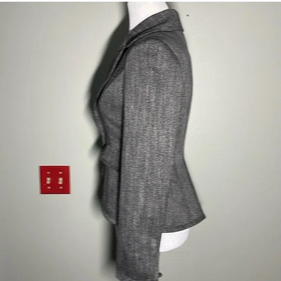 White House Black Market Charcoal Blazer - Picture 3 of 8